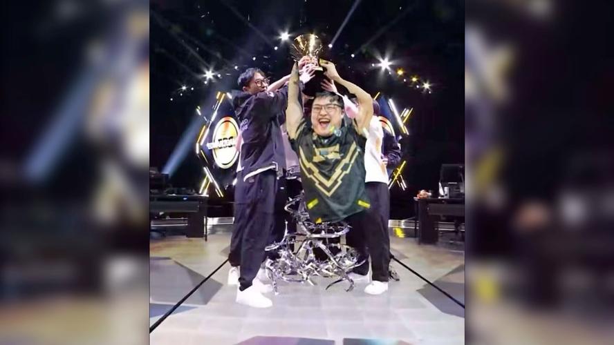 2016LOL全明星赛回顾：Uzi夺冠，精彩瞬间重温！